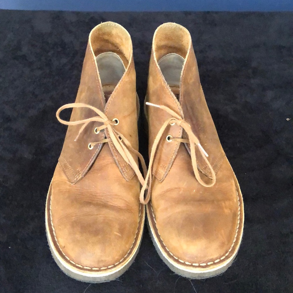 Clark’s women’s desert boots
